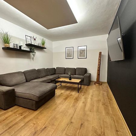 Strateny Kluc Revuca Ngoại thất bức ảnh