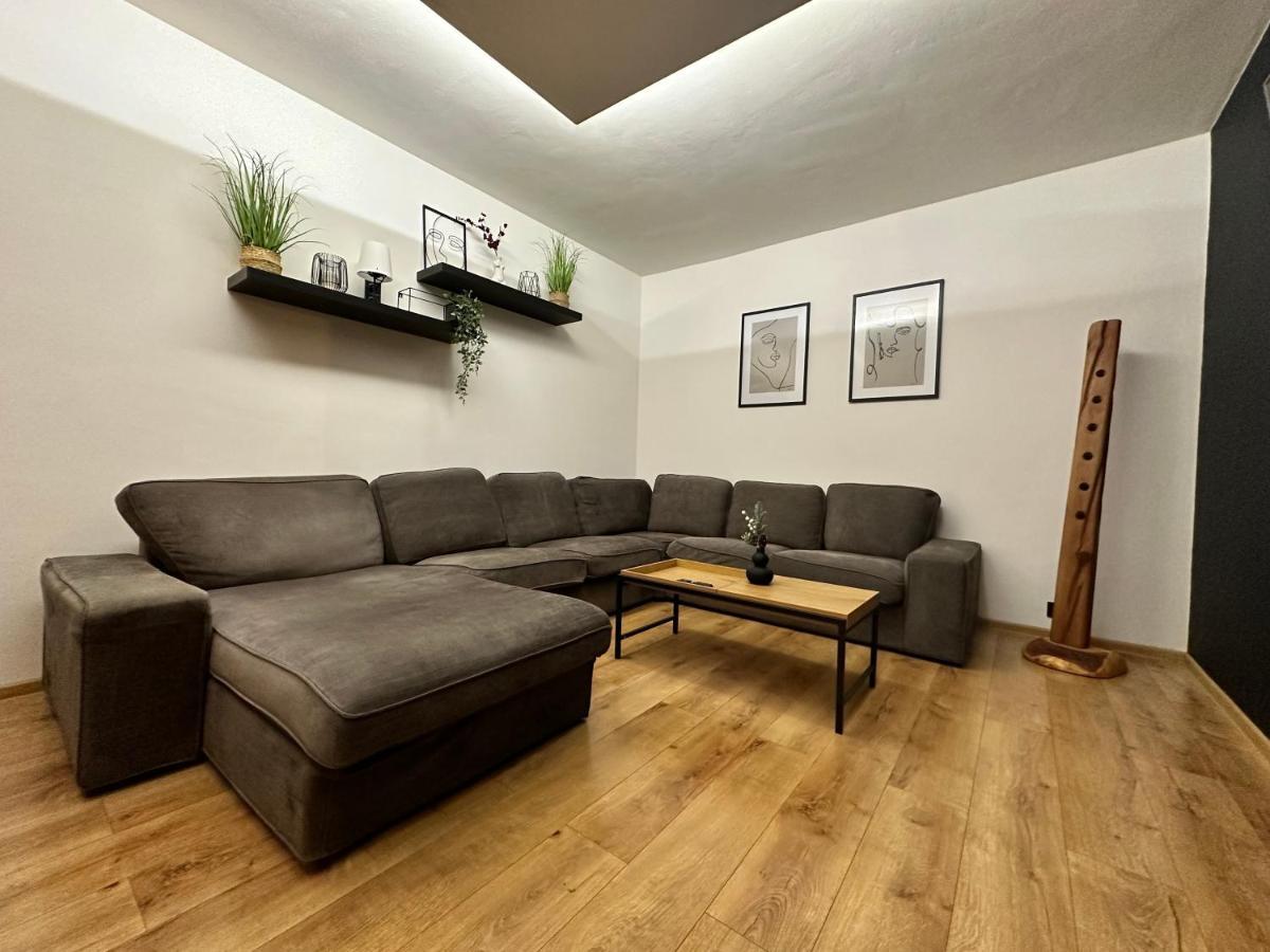 Strateny Kluc Revuca Ngoại thất bức ảnh